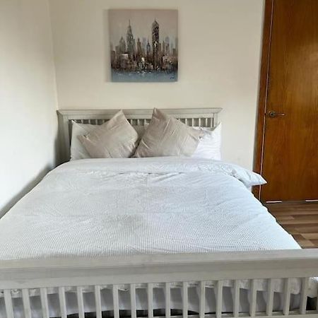 Quirky Studio Flat Selfcontained Лондон Екстер'єр фото