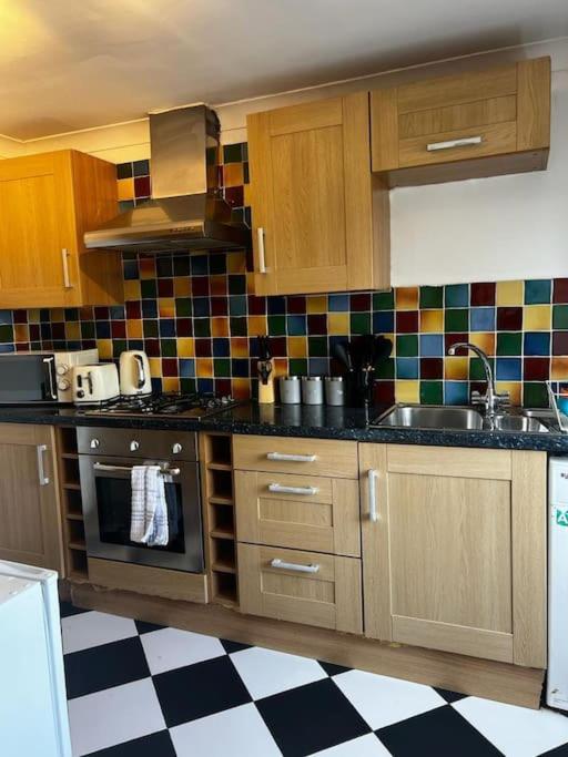 Quirky Studio Flat Selfcontained Лондон Екстер'єр фото
